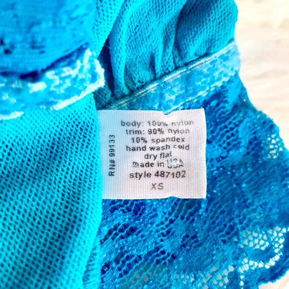 Hanky Panky Lace Bandeau Extra Small - Picture 5 of 5